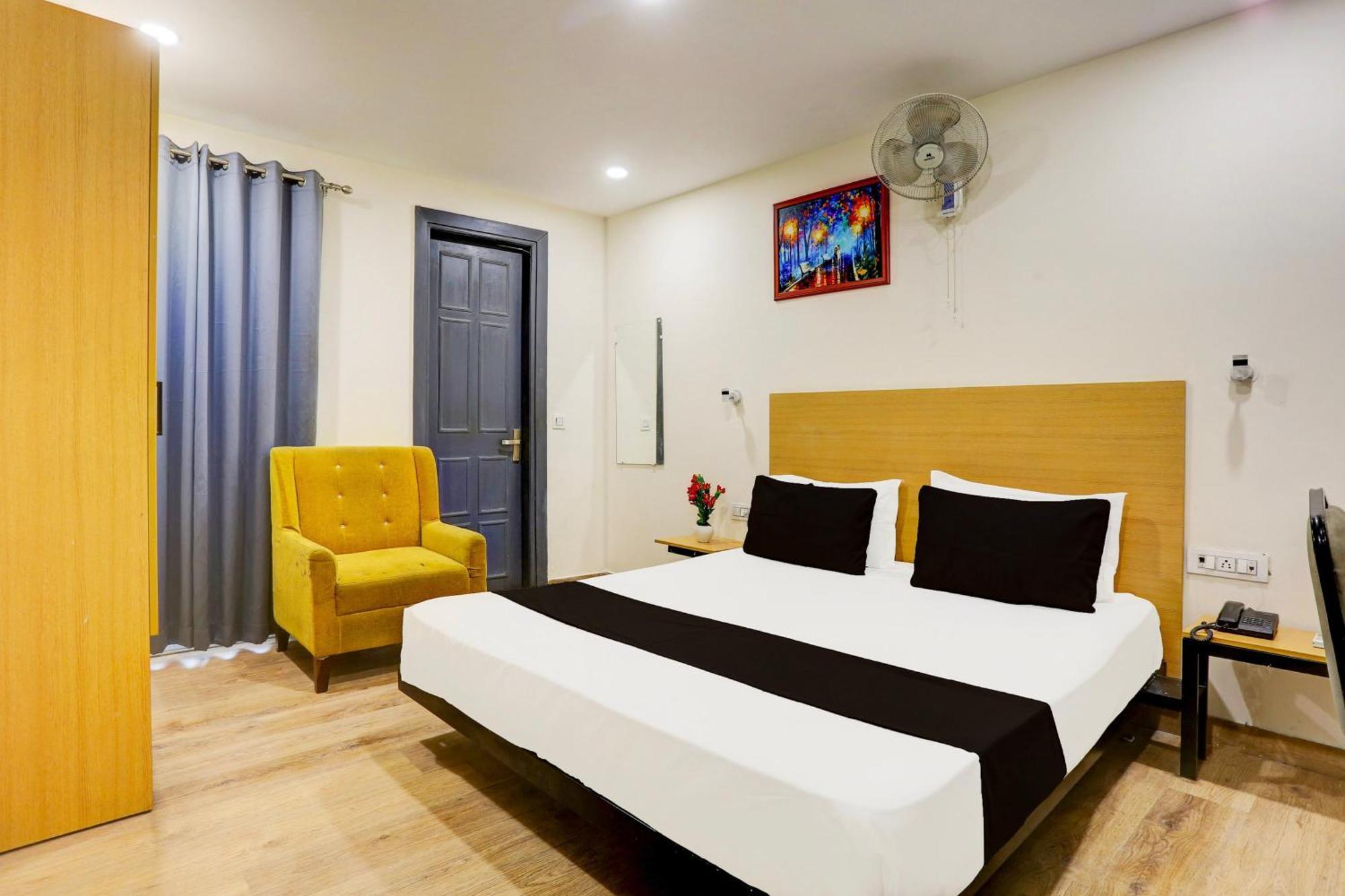 Super O Near Uttam Nagar East Metro New Delhi